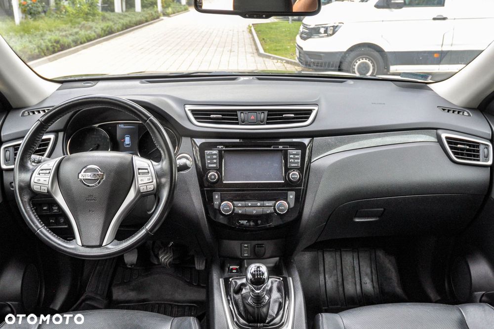 Nissan X-Trail - 10