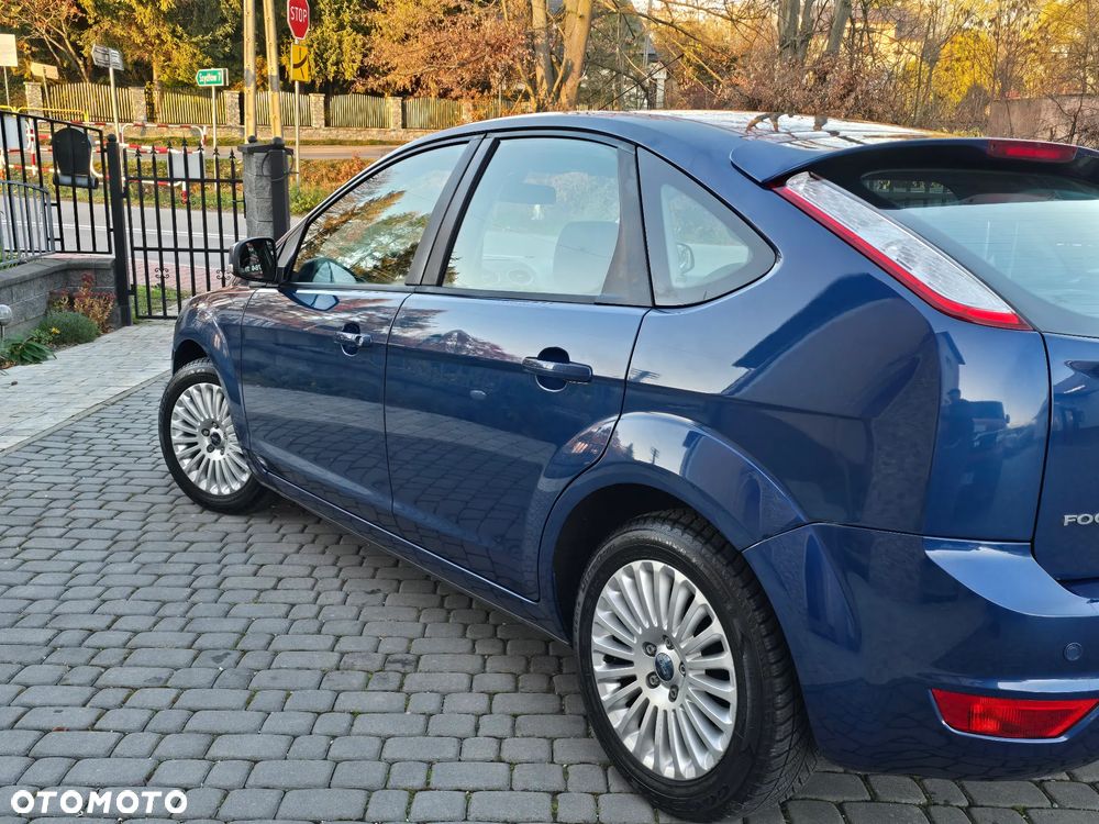 Ford Focus 1.8 Titanium - 11