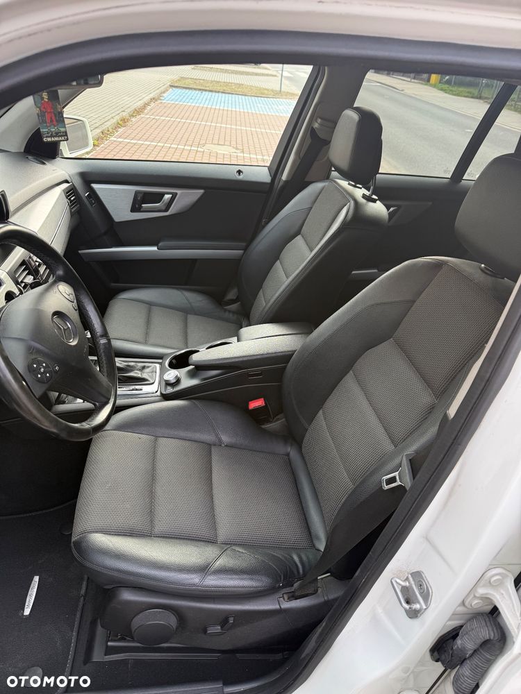 Mercedes-Benz GLK - 11