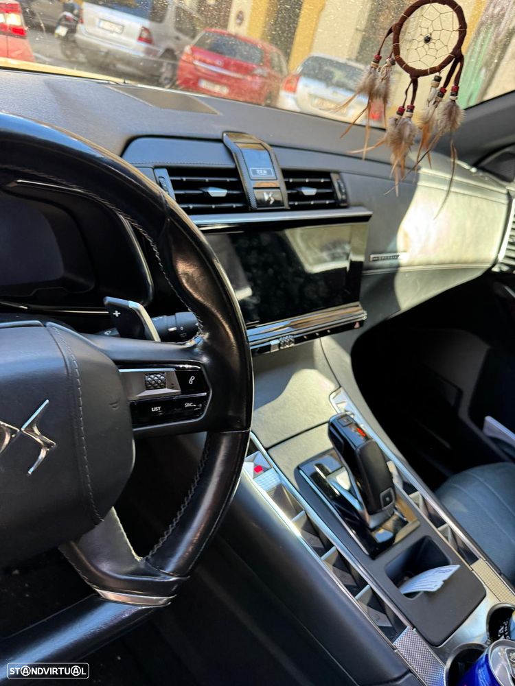 DS DS7 Crossback 2.0 BlueHDi Performance Line EAT8 - 6