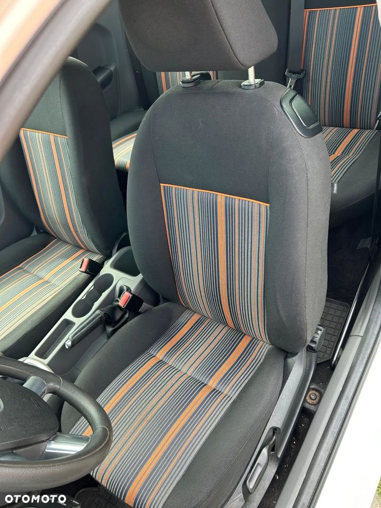 Ford Focus 1.6 Trend - 12