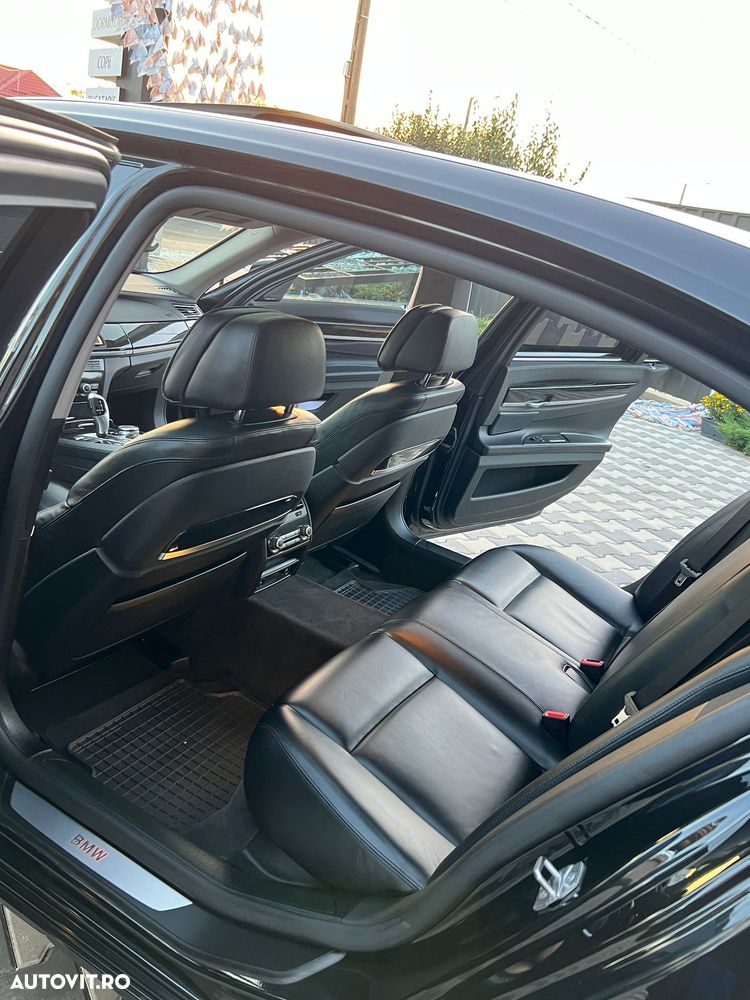 BMW Seria 7 730Ld - 20