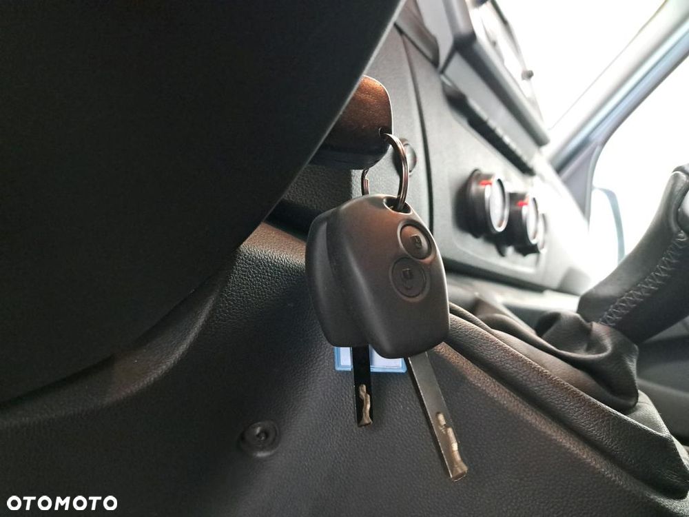 Renault e-Master - 21