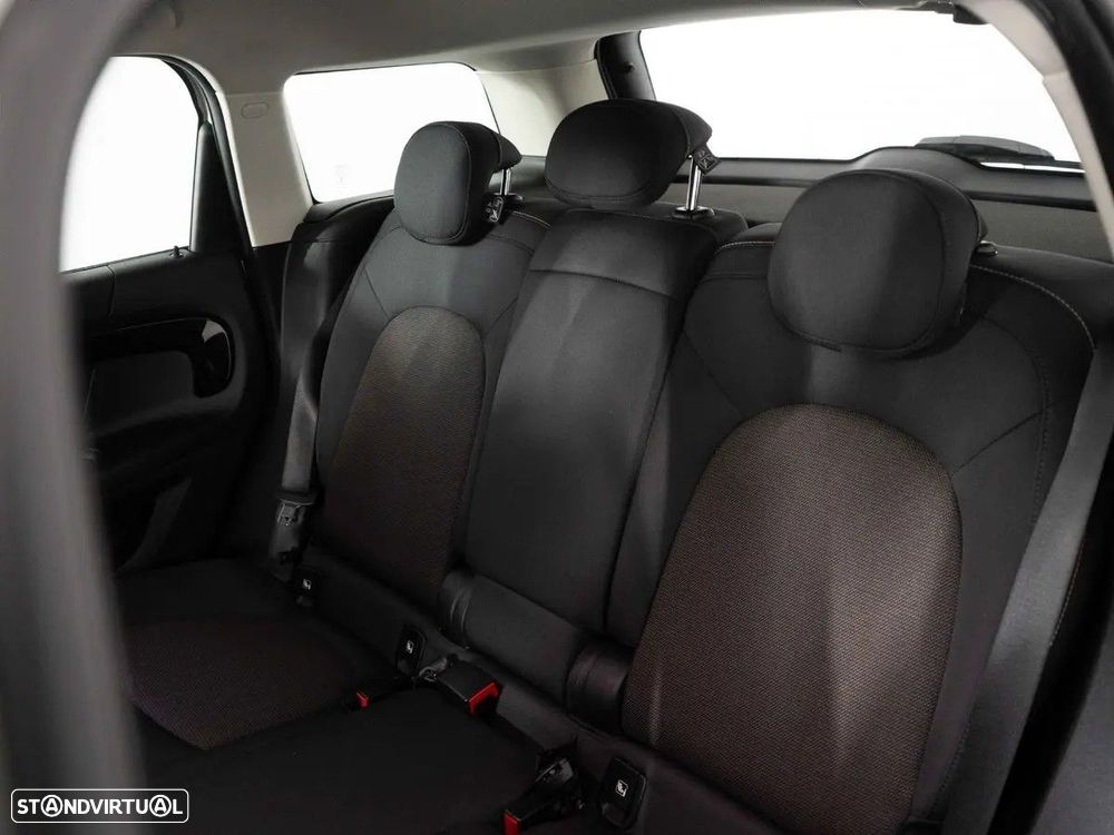 MINI Countryman Cooper SE ALL4 Auto - 9