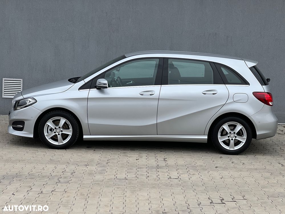 Mercedes-Benz B 180 BlueEfficiency 7G-DCT - 24
