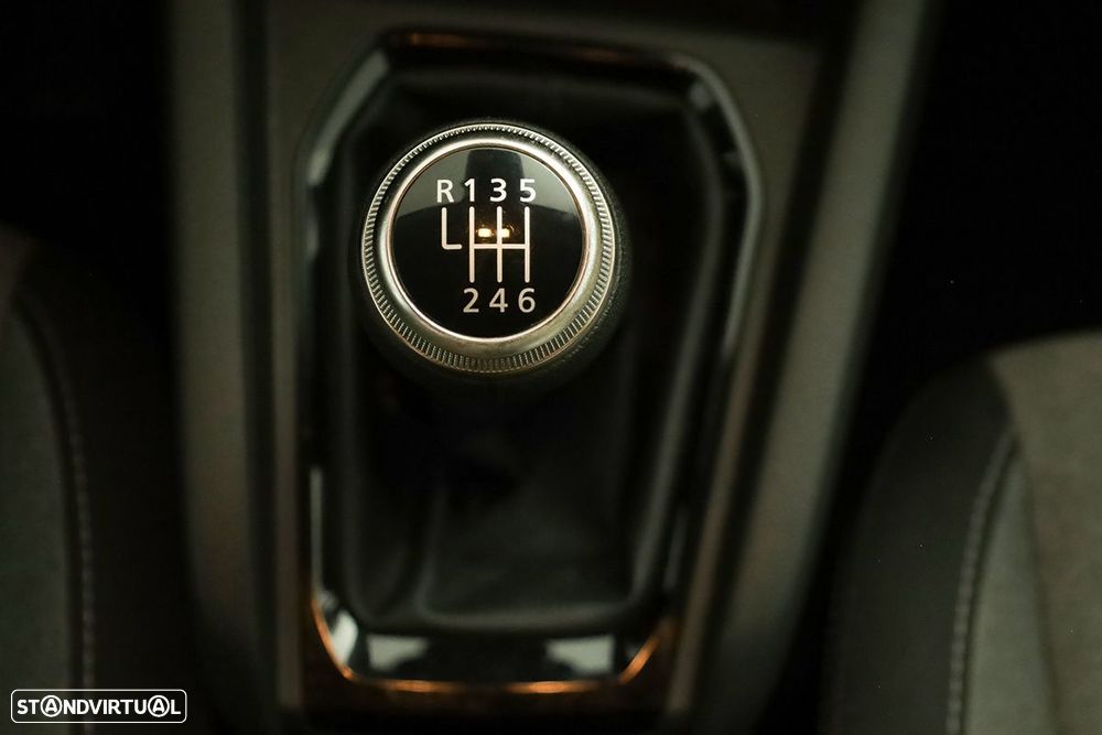 Renault Clio 1.0 TCe Evolution - 14