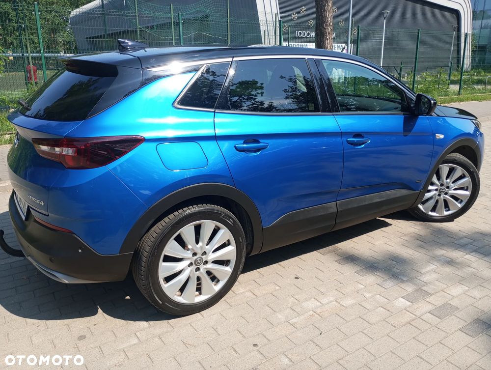 Opel Grandland X 1.6 T PHEV 4x4 Ultimate - 19