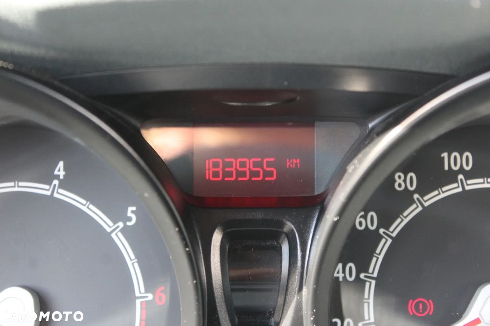Ford Fiesta 1.25 FX Silver - 25