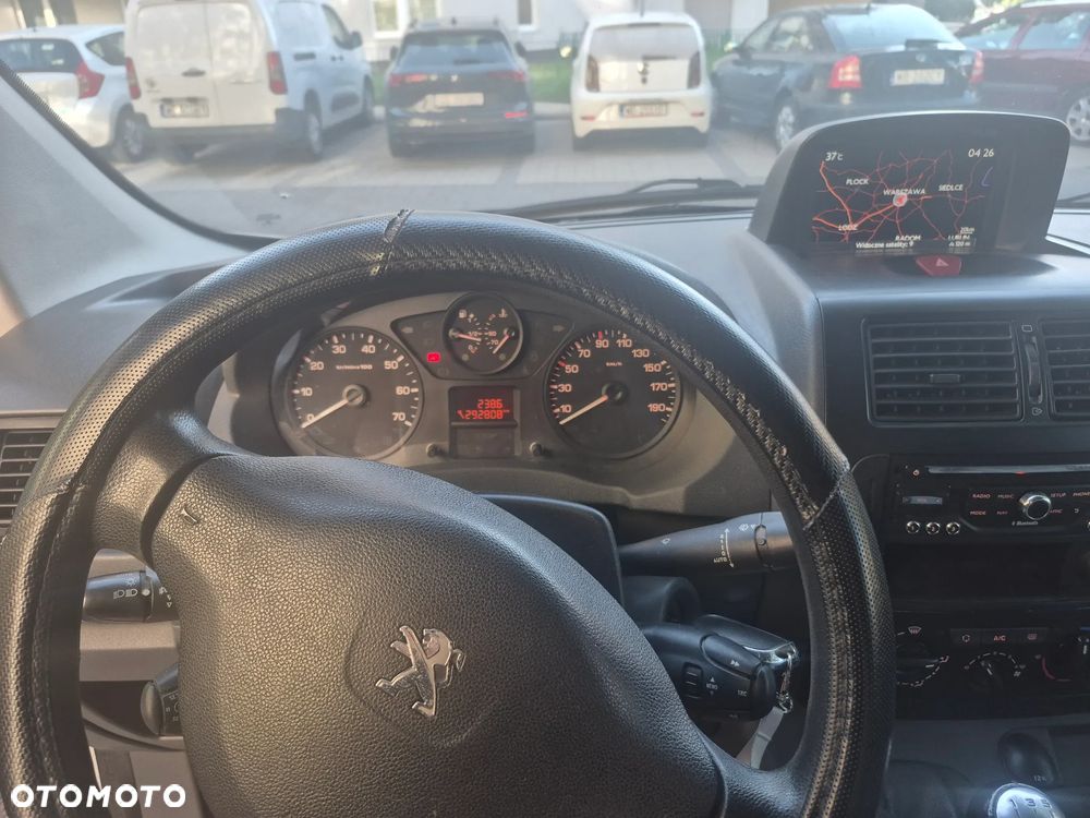Peugeot Expert - 11
