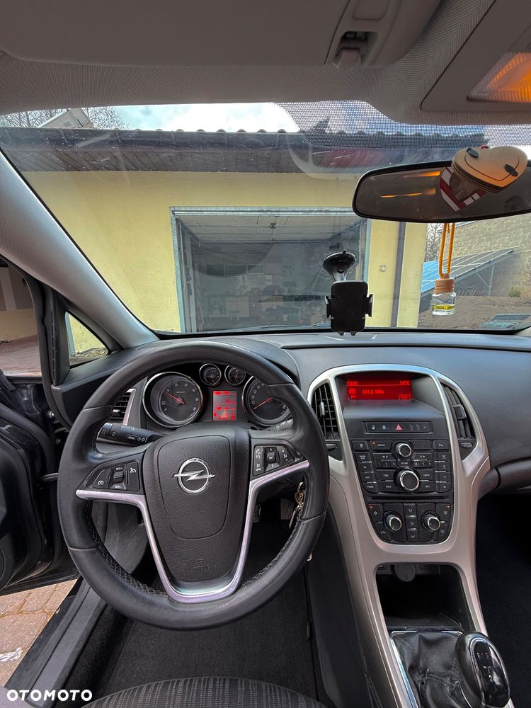 Opel Astra 1.7 CDTI - 8