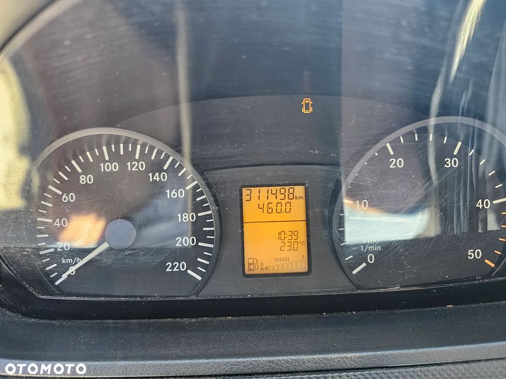 Mercedes-Benz VITO - 7