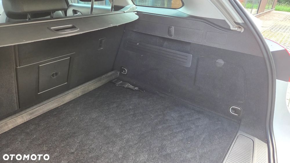 Opel Astra 1.4 Turbo Exklusiv - 18
