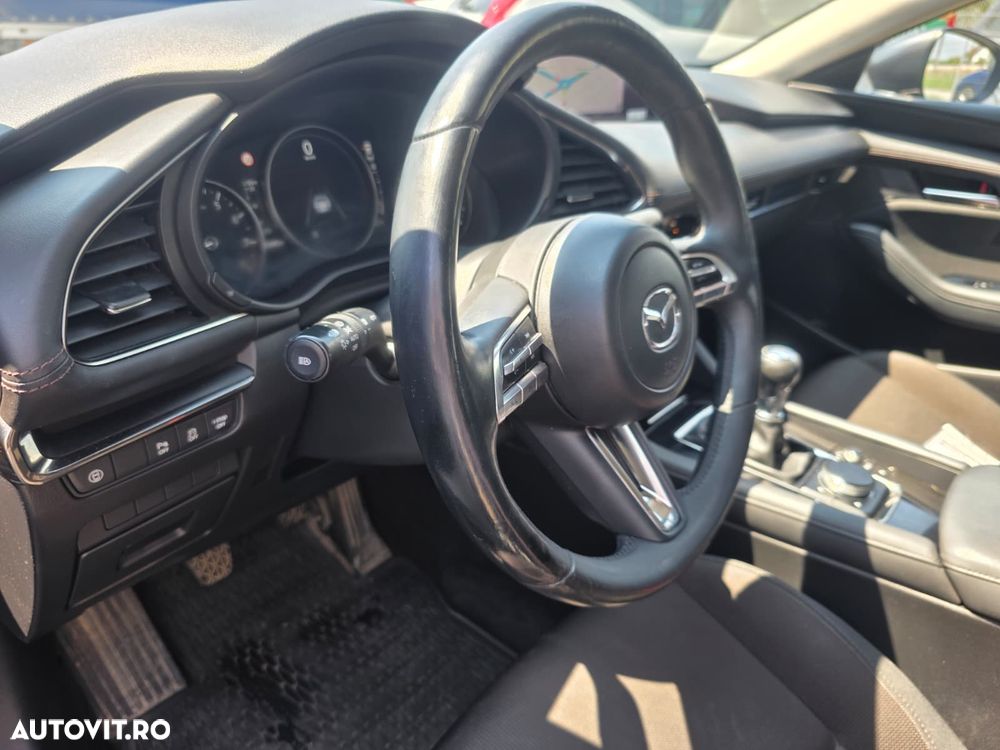 Mazda 3 G122 MHEV Plus - 27