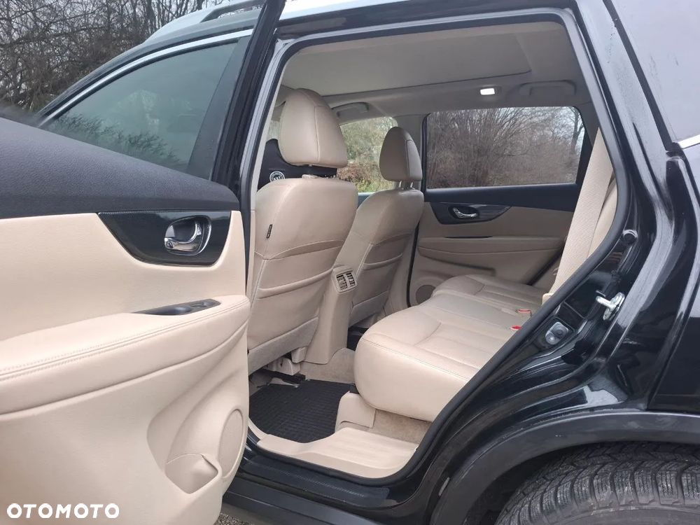 Nissan X-Trail 2.0 dCi Tekna Xtronic 4WD - 17