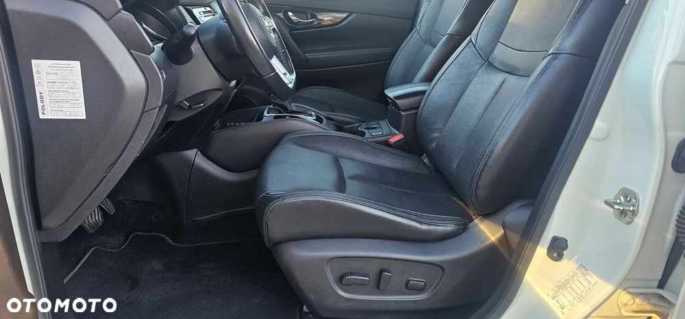 Nissan X-Trail 1.3 DIG-T Tekna 2WD DCT - 19