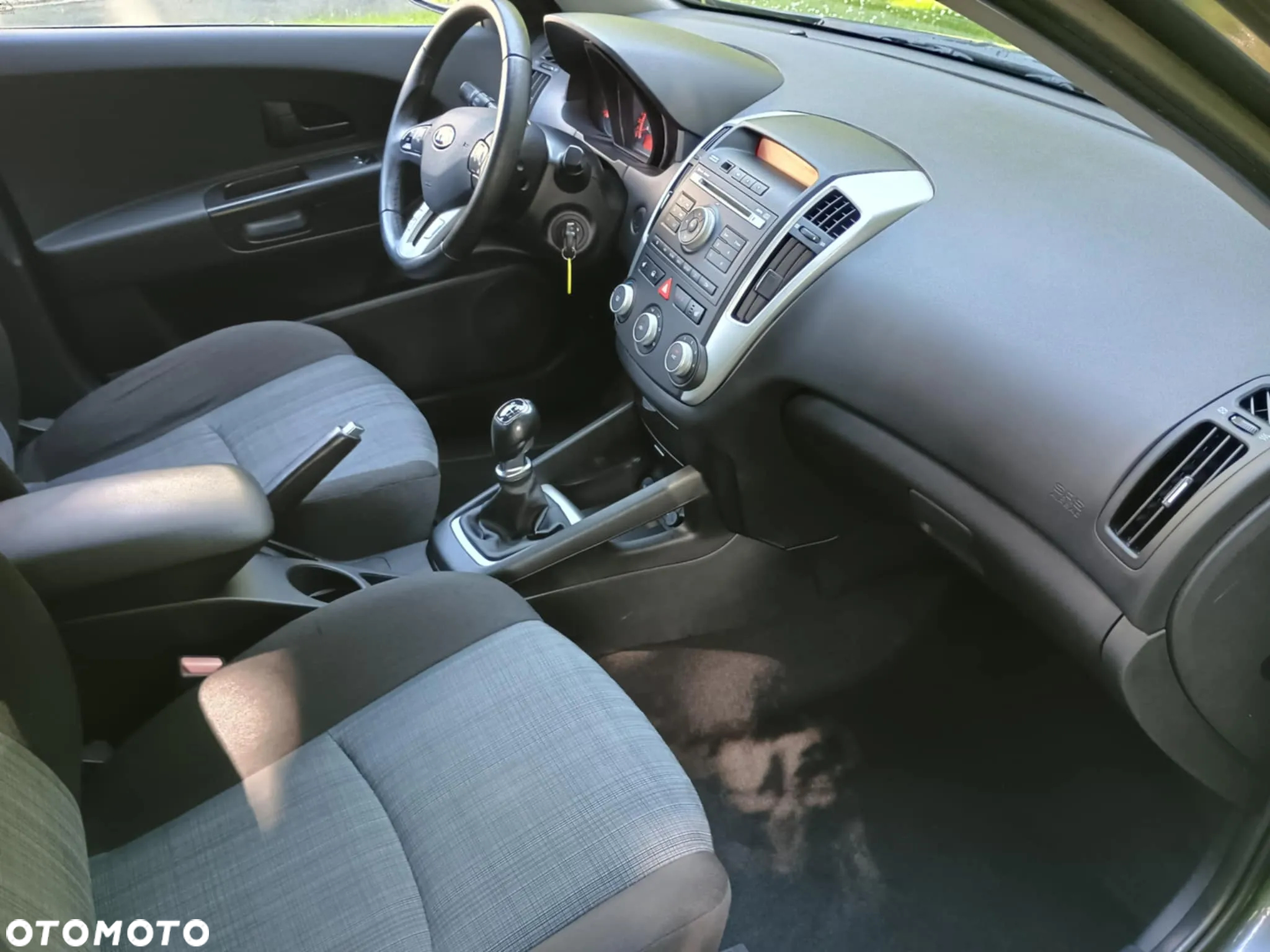 Kia Ceed - 5