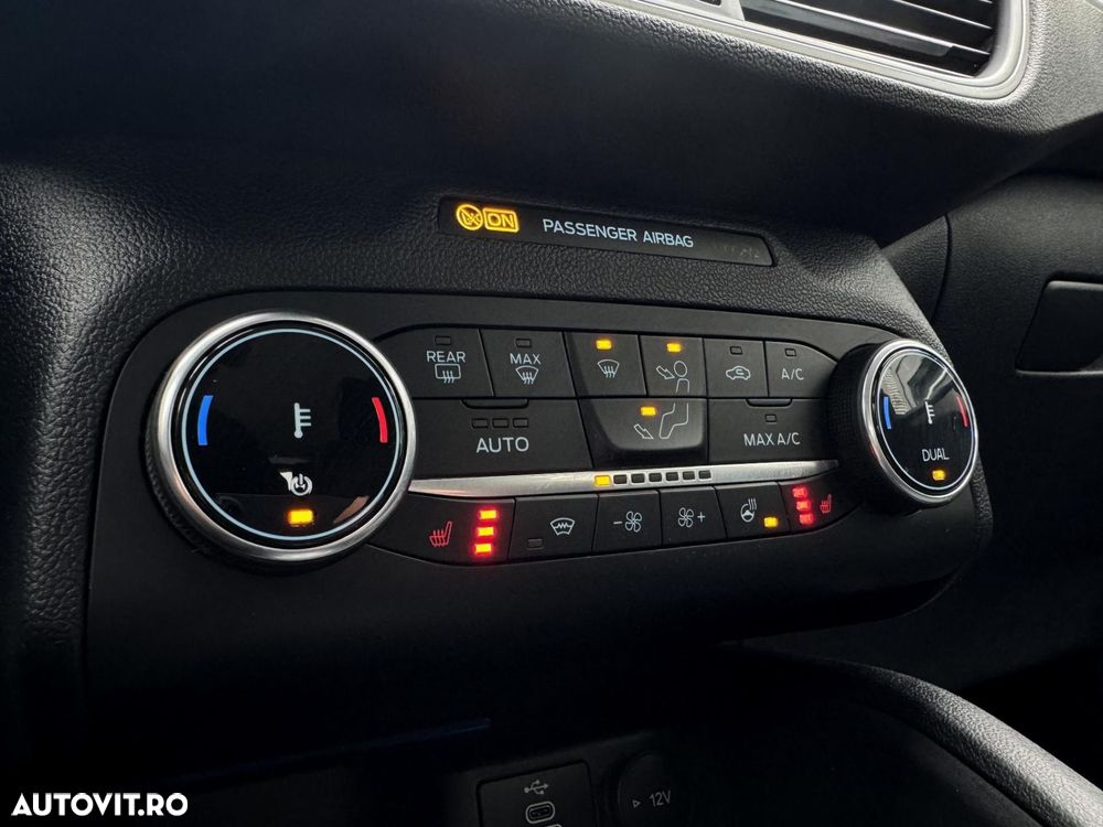 FORD Kuga 2022 — imagine 31