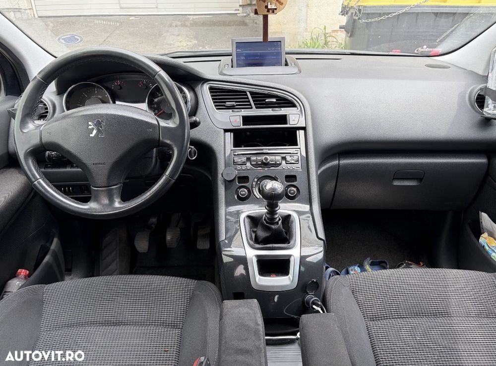 Peugeot 5008 1.6 HDI Confort Pack - 5