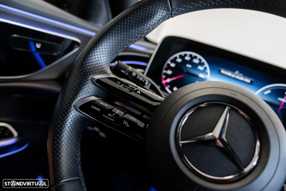 Mercedes-Benz E 300 de AMG Line — fotografia 11