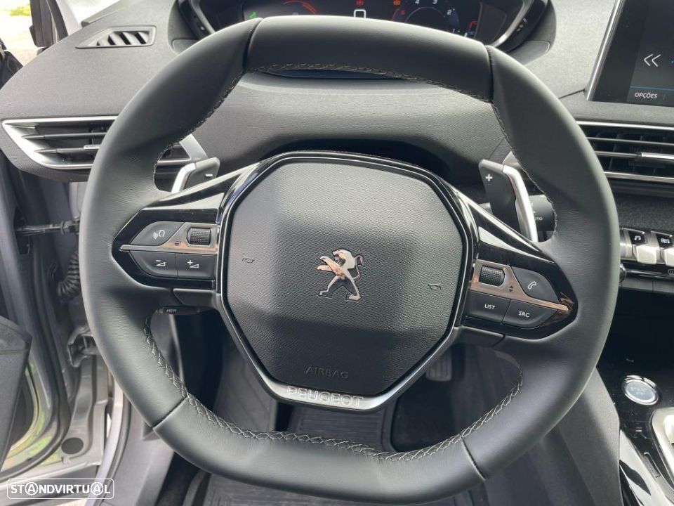 Peugeot 3008 1.6 BlueHDi Allure Grip Control EAT6 - 11
