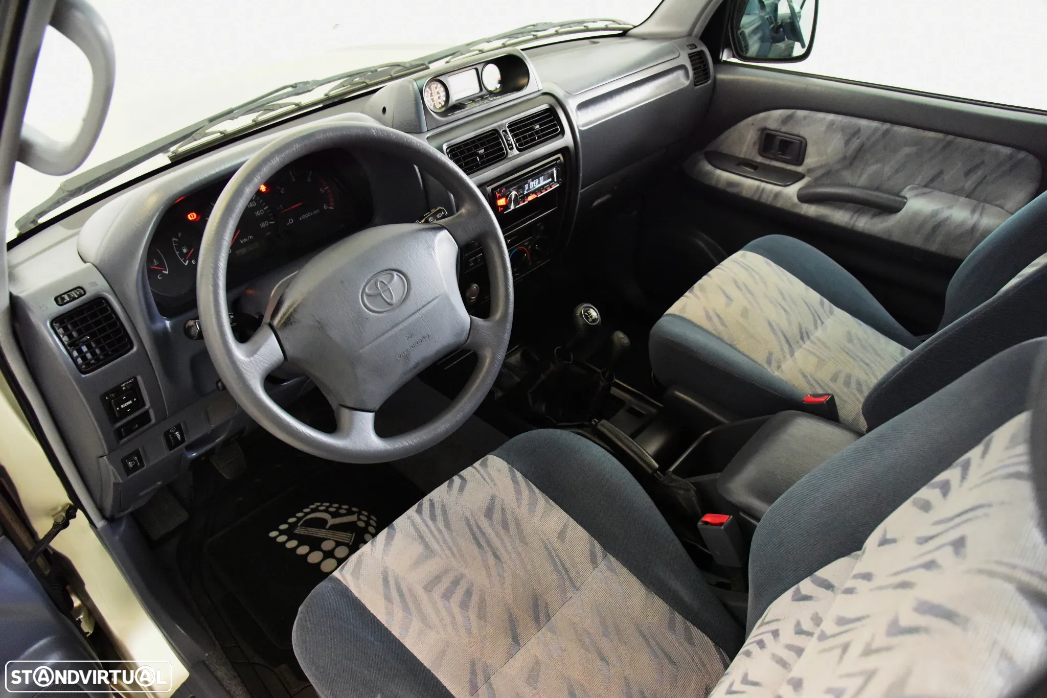Toyota Land Cruiser 3.0 TD Pack 2 - 12