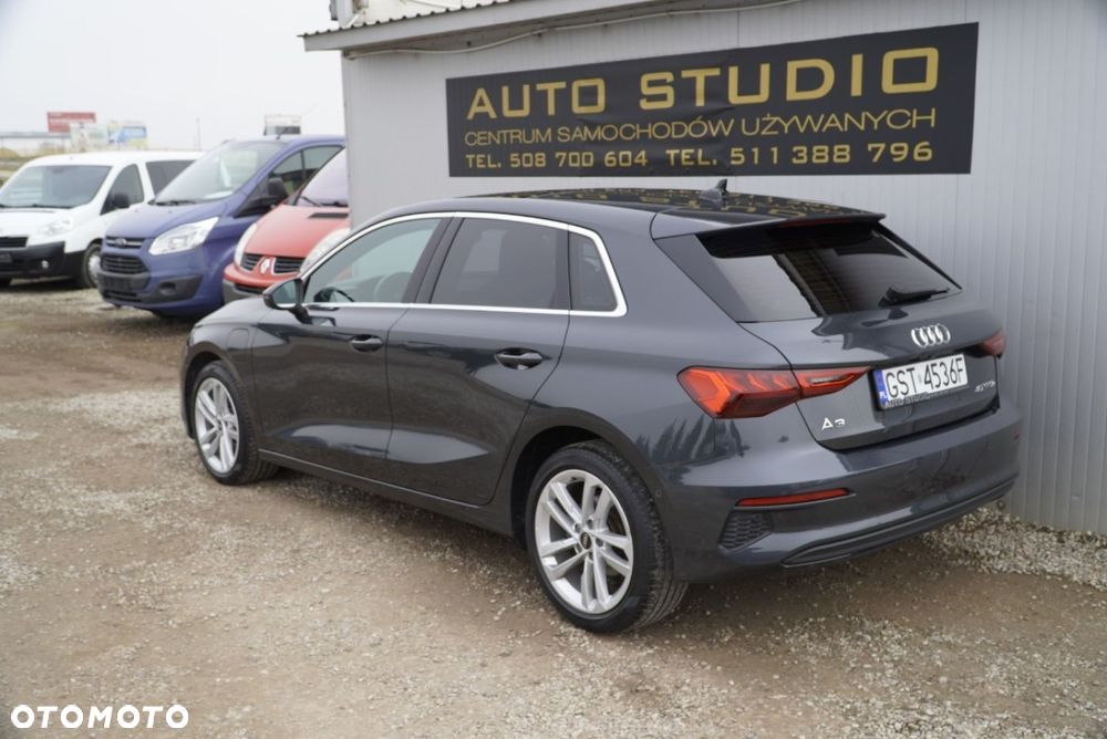 Audi A3 Sportback 40 TFSIe S tronic advanced - 4