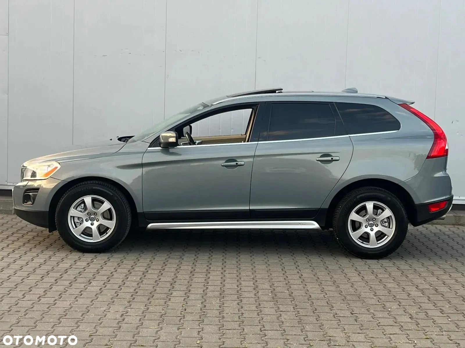 Volvo XC 60 - 13