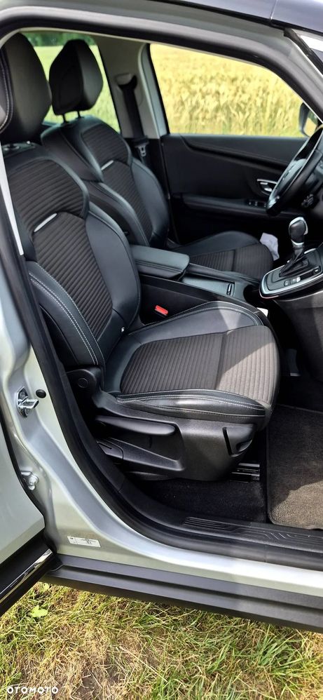 Renault Grand Scenic Gr 1.7 Blue dCi Bose EDC - 17