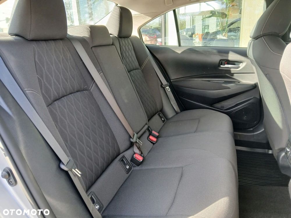 Toyota Corolla - 25