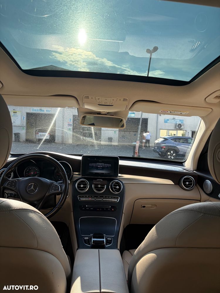 Mercedes-Benz GLC - 2