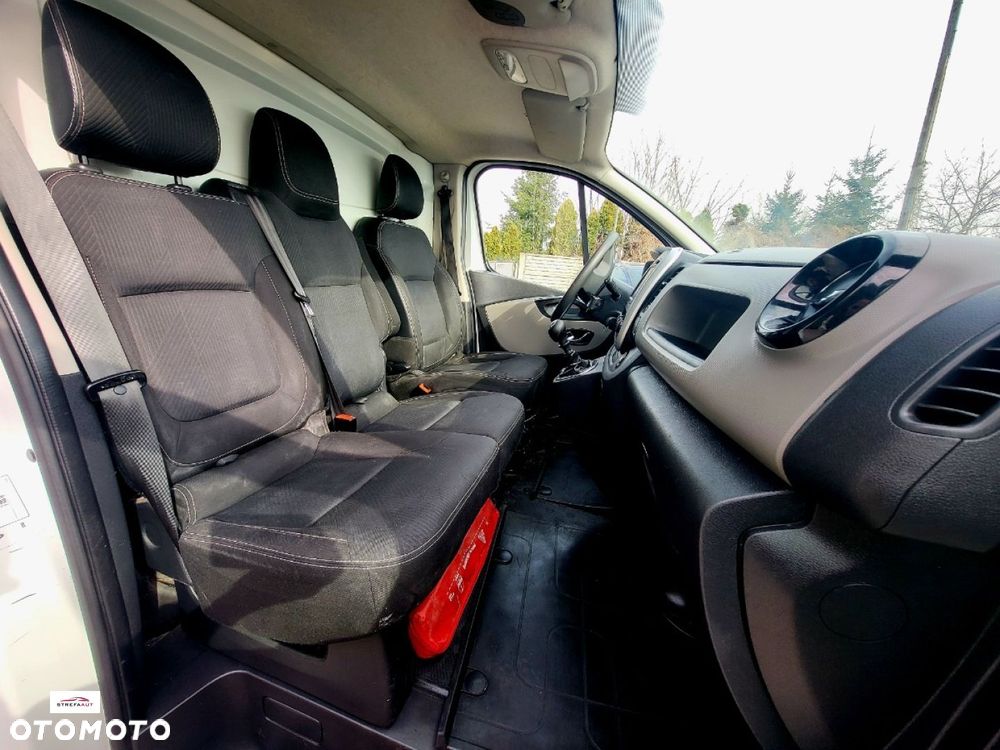 Renault TRAFIC - 6