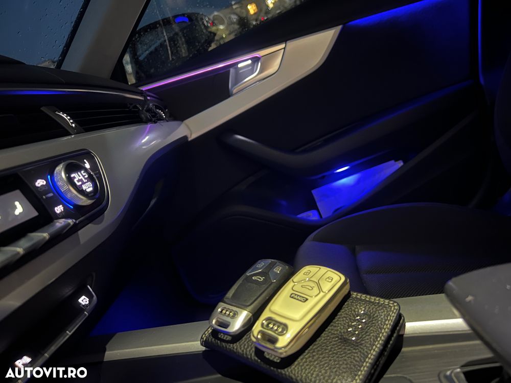 Audi A4 2.0 TDI S tronic Design - 32