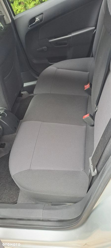 Opel Astra 1.6 Edition - 8