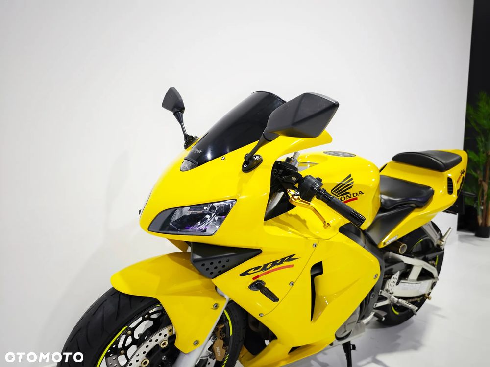 Honda CBR - 14