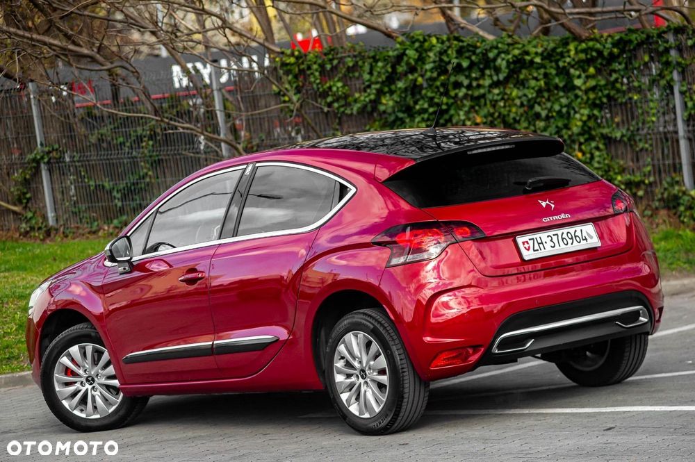 Citroën DS4 1.6 THP SoChic - 16