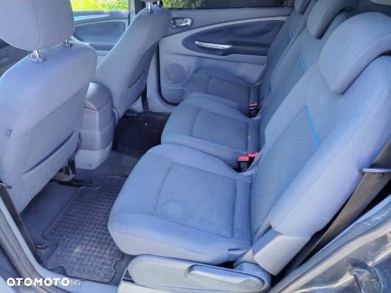 Ford S-Max - 6