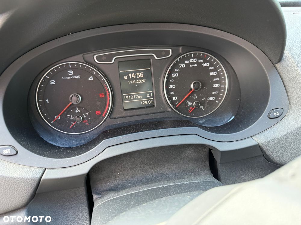 Audi Q3 2.0 TDI Quattro - 11