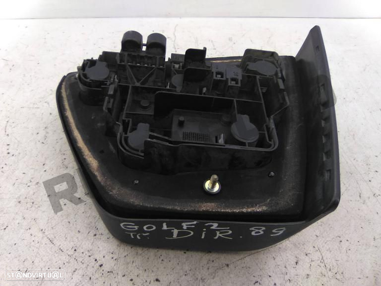 Farolim Trás Painel Direito  Vw Golf Ii (19e) [1984_1992] 1.3 C - 9