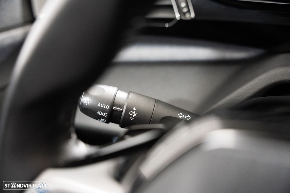 Peugeot 308 SW 1.2 PureTech Allure EAT8 - 15