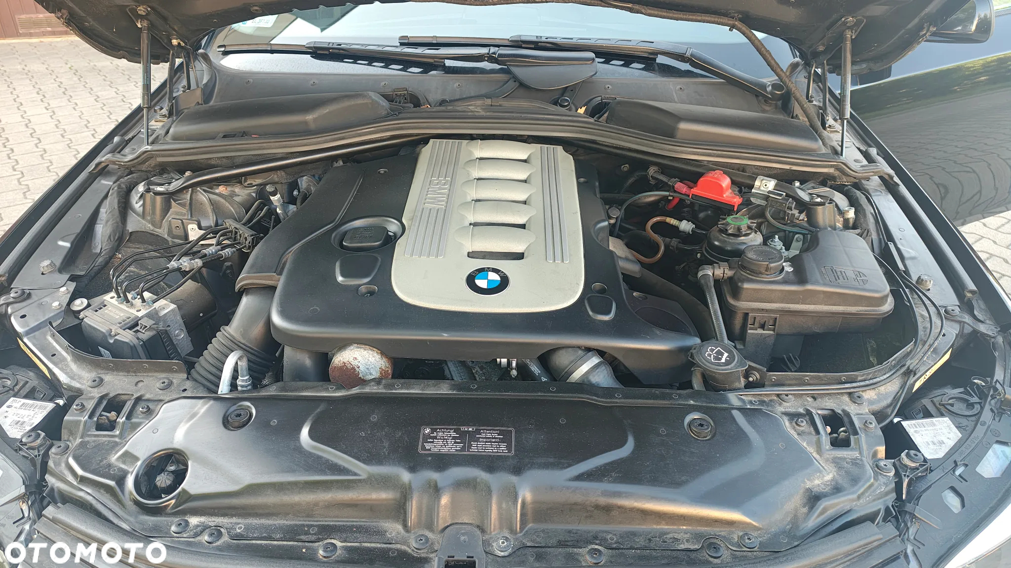 BMW Seria 5 - 16