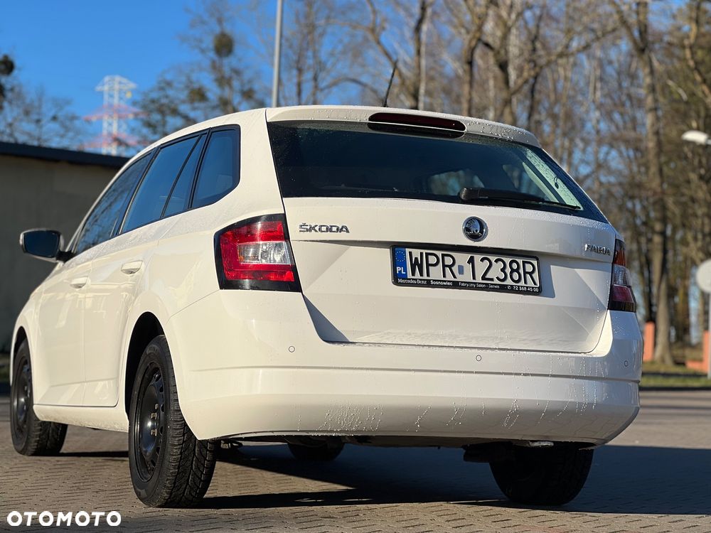 Skoda Fabia 1.2 TSI Ambition - 11