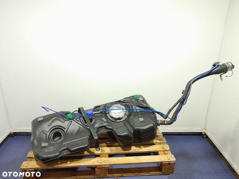 BMW 2 F44 2.0 B 178 KM ZBIORNIK PALIWA 7465135 - 1