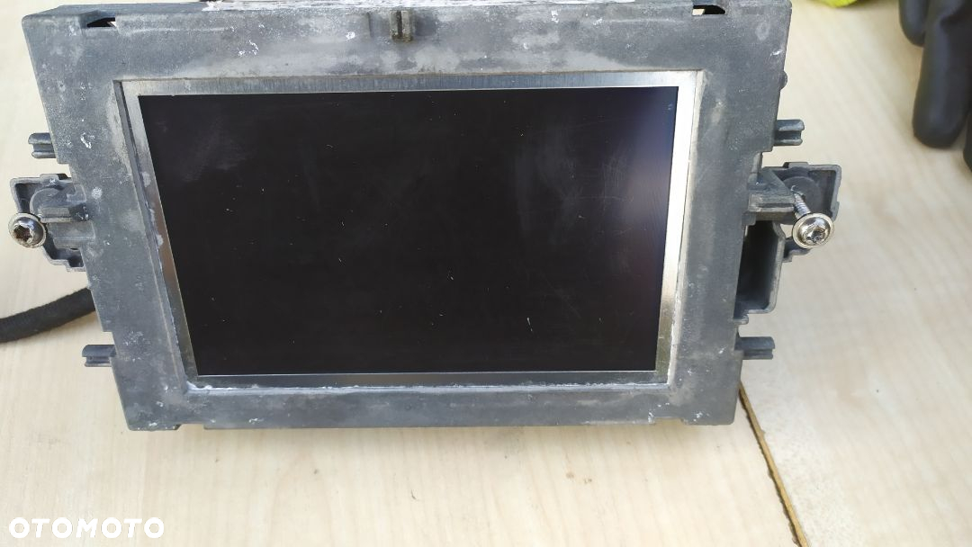 MERCEDES LCD  C 204  E 212 207 SLK 172 monitor navi - 18