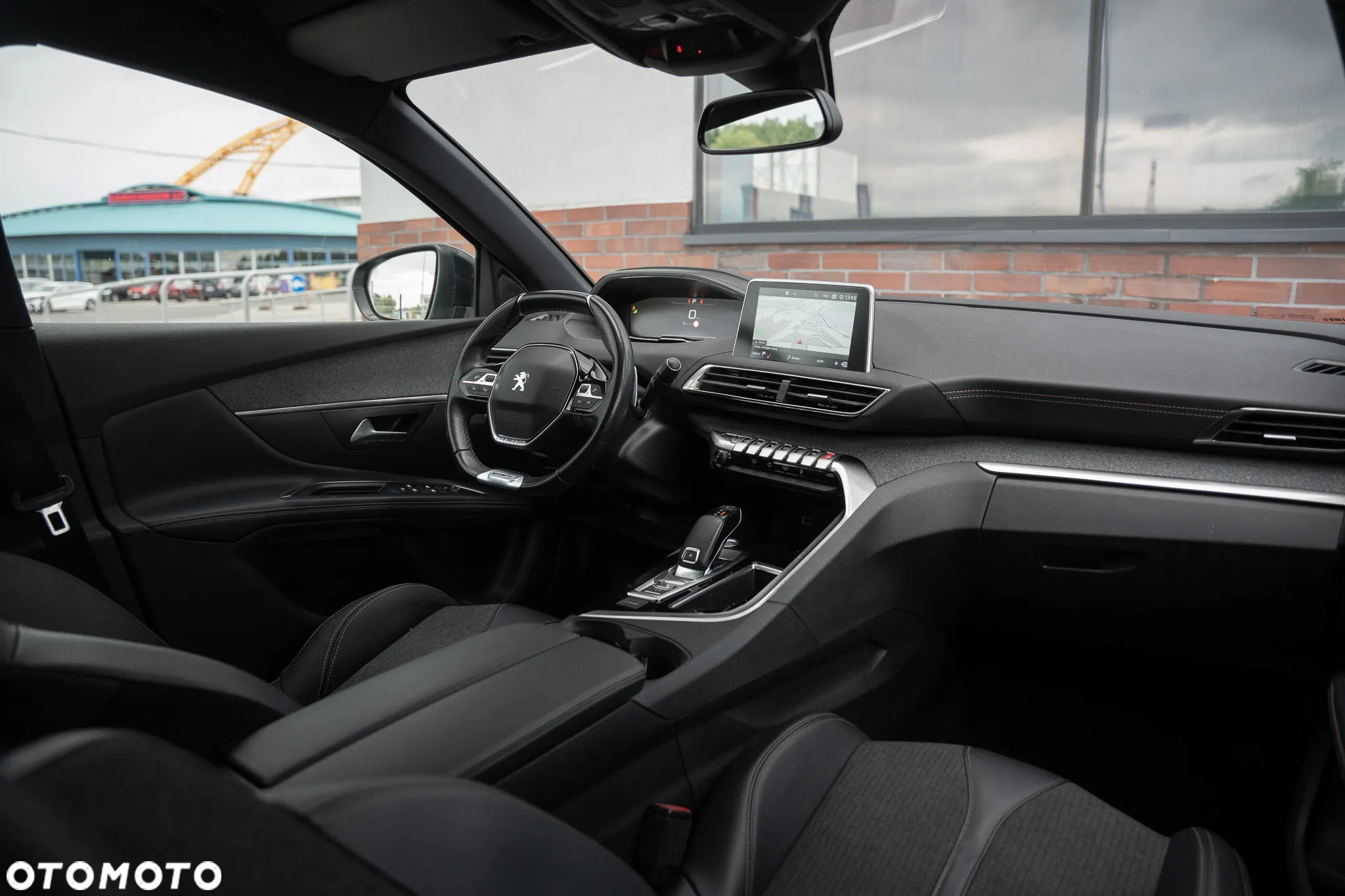 Peugeot 5008 1.6 PureTech GT Line S&S EAT8 - 24