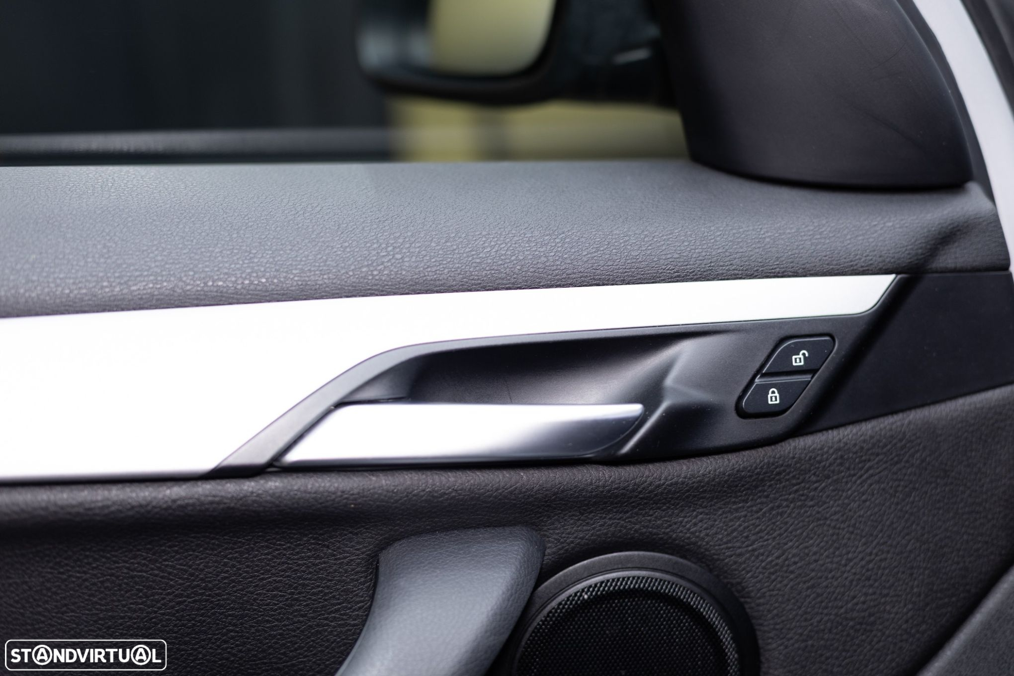 BMW X1 16 d sDrive Line Sport - 35