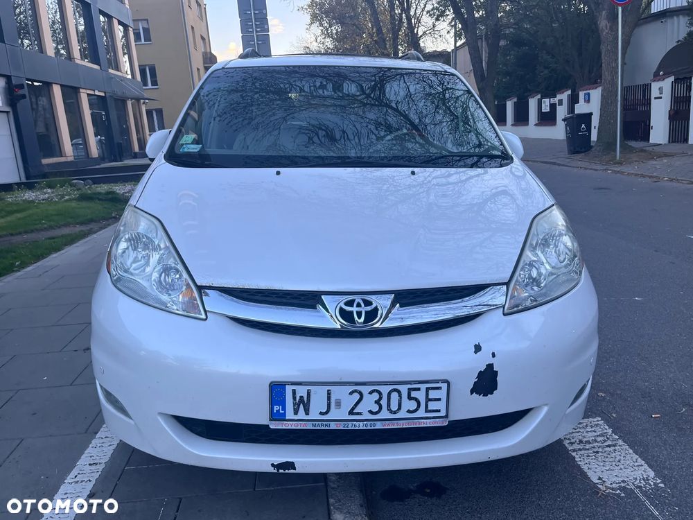Toyota Sienna 2008 photo 5
