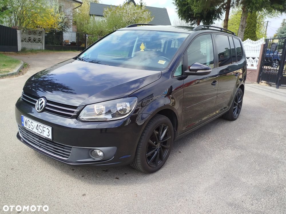 Volkswagen Touran - 1