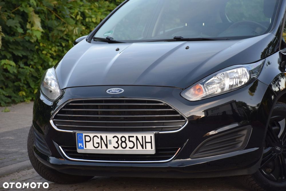 Ford Fiesta 1.25 Celebration - 1