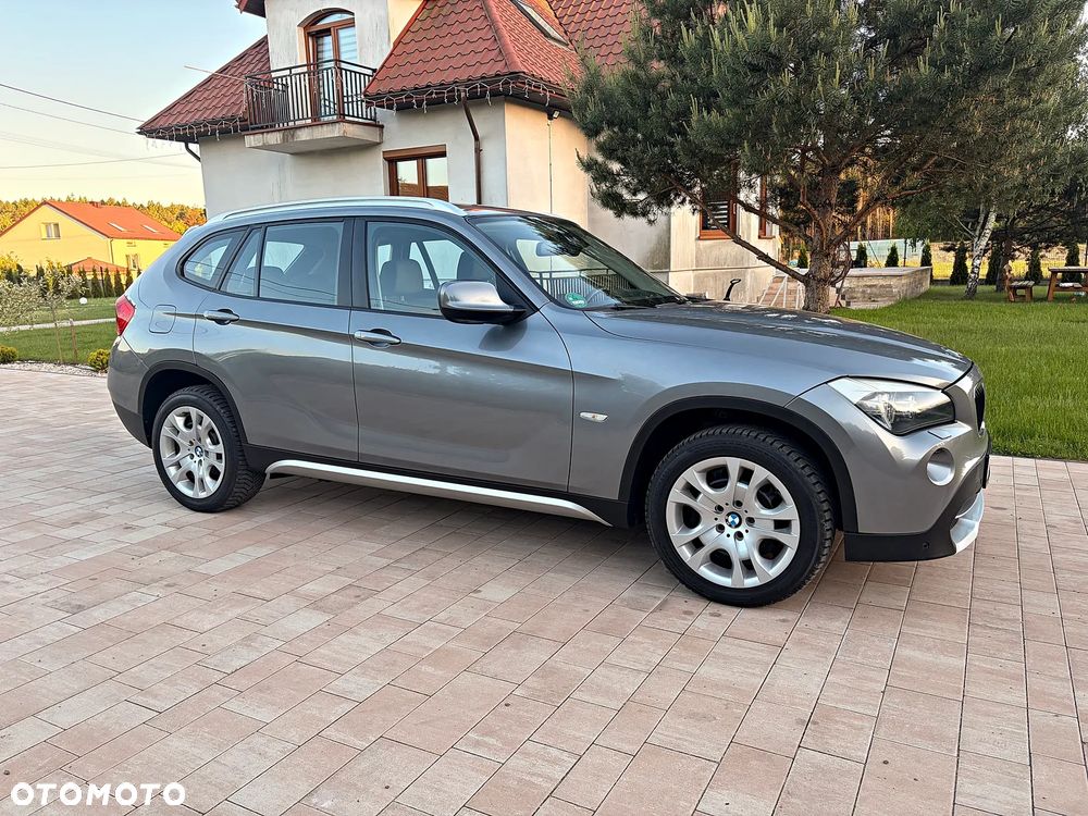 BMW X1 xDrive18d xLine - 16