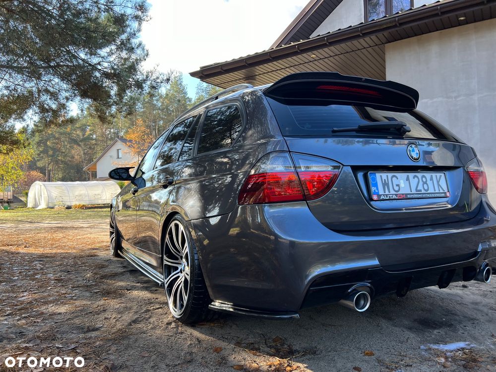 BMW Seria 3 330i Touring Edition Sport - 4